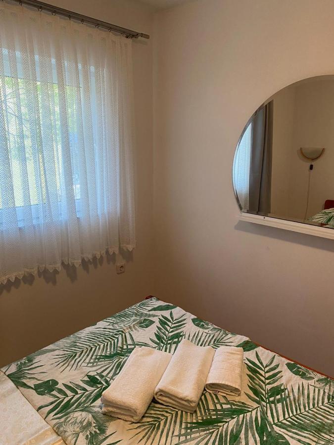 Apartamento App Tony Dramalj Exterior foto